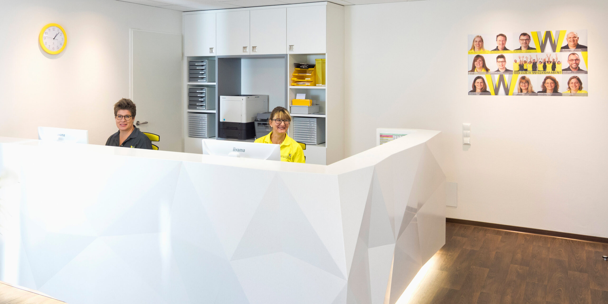 Empfangstresen der Praxis in Buggingen